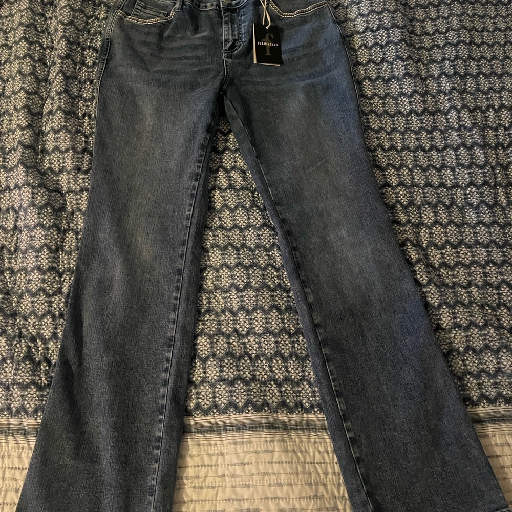 Classic Women's Straight Leg Jeans in Blue